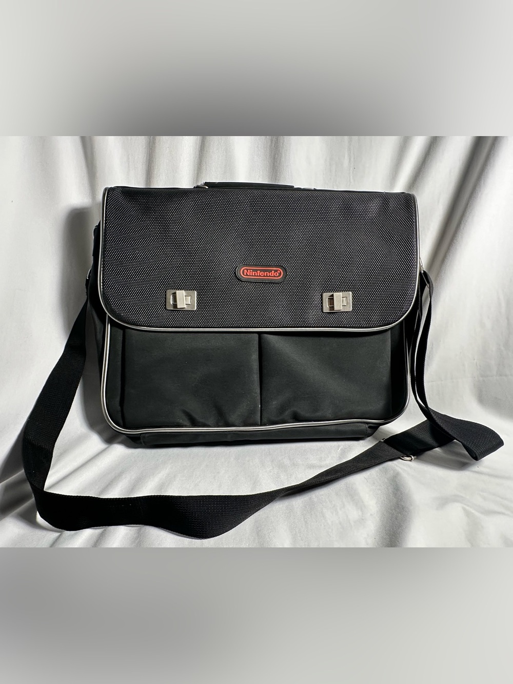 Vintage Nintendo Messenger Bag 🎮